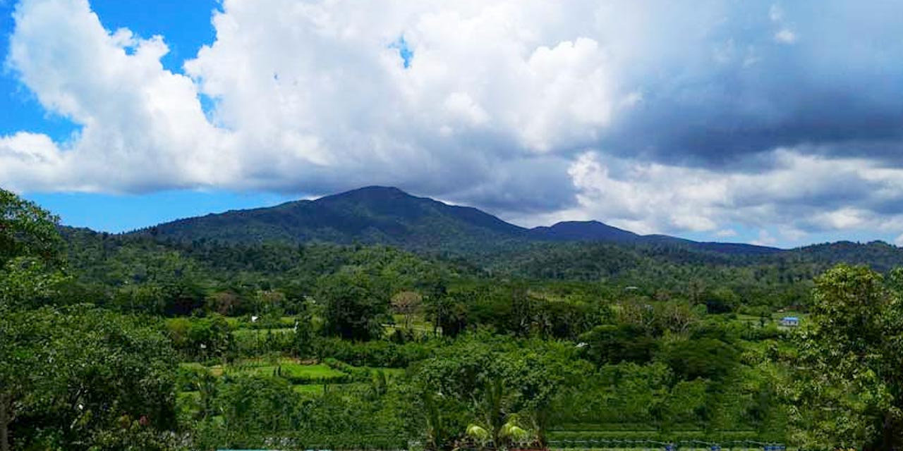 Saddle Peak